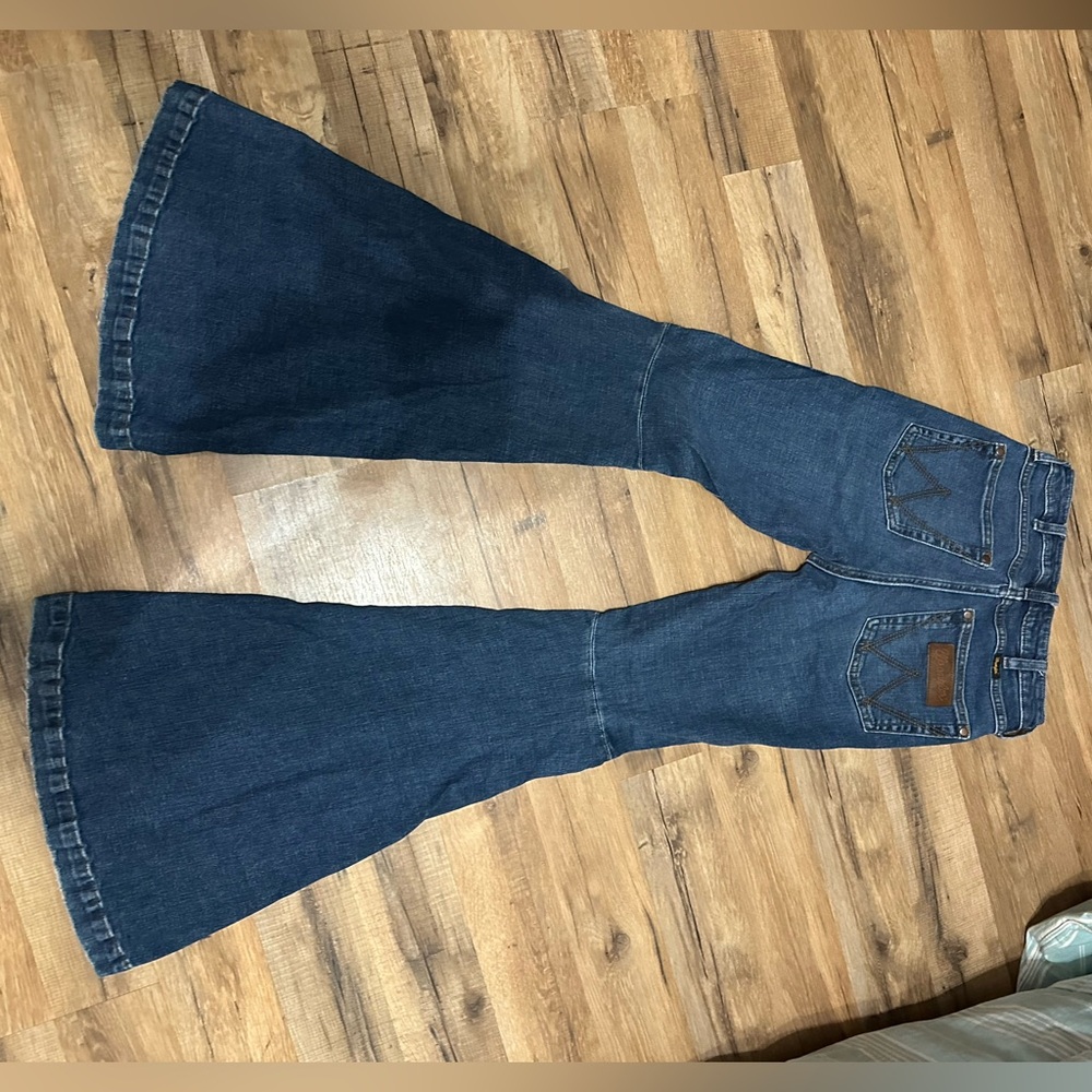Wrangler high rise flare